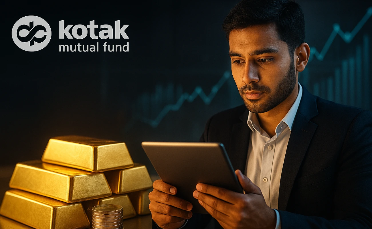एक युवा भारतीय निवेशक जो टैबलेट पर Kotak Gold Silver Passive FoF के निवेश विकल्प देख रहा है, आसपास गोल्ड बार्स और सिल्वर कॉइन्स रखे हैं।